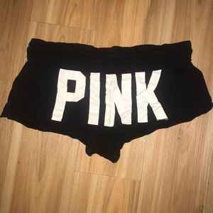 VS PINK black booty shorts🍑 LAST CHANCE!!